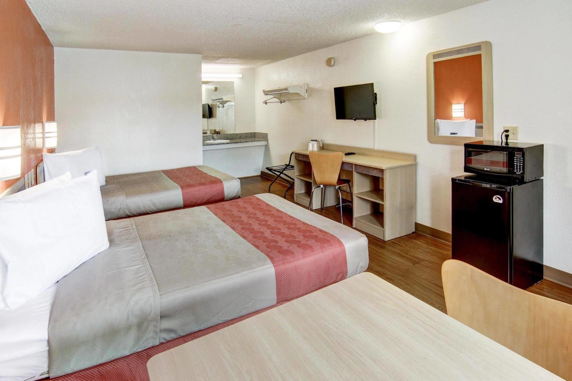Motel 6-Union City, Ga - Atlanta Airport מראה חיצוני תמונה